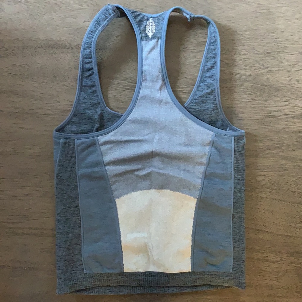 NWOT! FP Free People Movement Pop Life Crop Sz XS/S - Picture 7 of 9